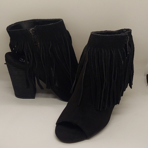 CARLOS SANTANA Jasper 2 Black Fringe Ankle Boots Women's Size 8.5 - Picture 1 of 5